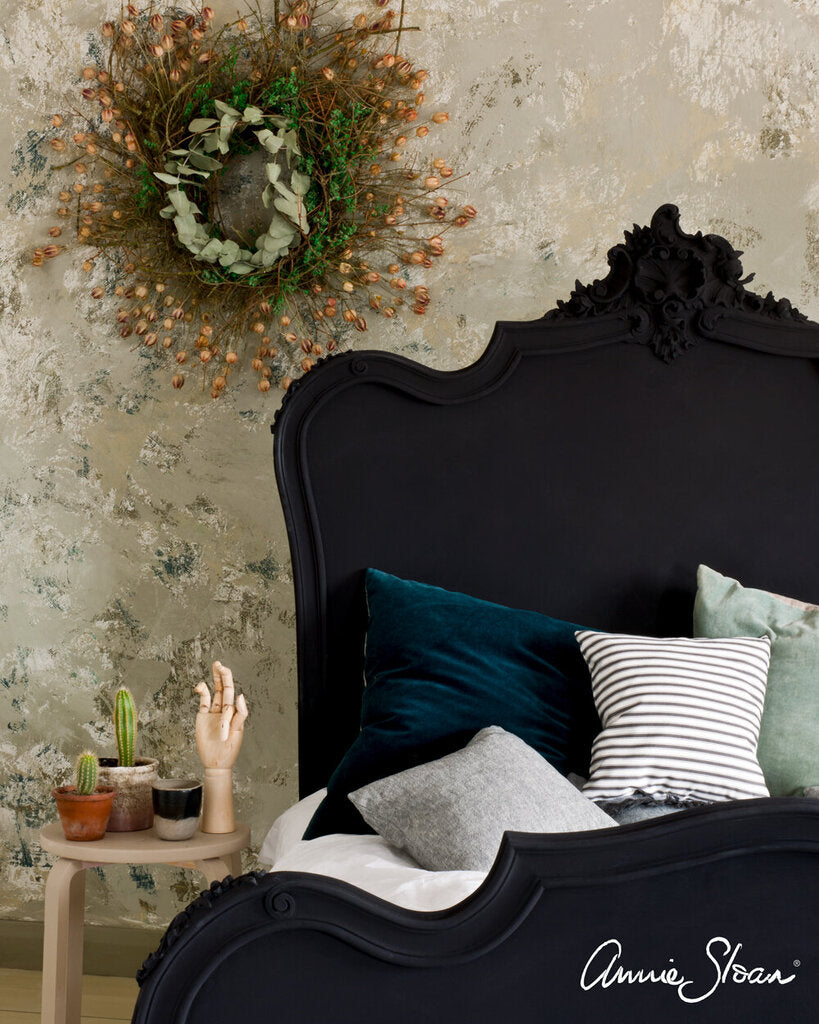 ATHENIAN BLACK CHALK PAINT® LITER