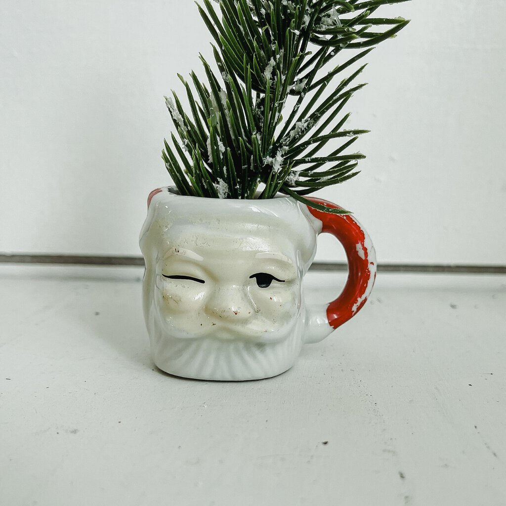 VINTAGE MINIATURE WINKING SANTA MUG