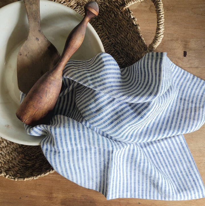 LINEN TEA TOWEL, BLUE &amp; WHITE STRIPE