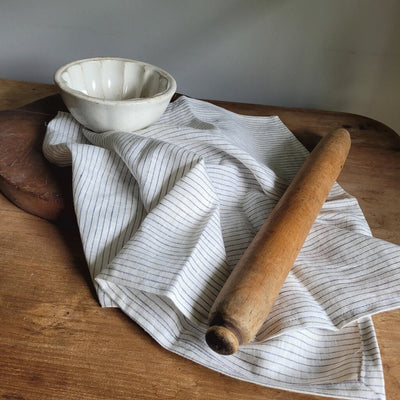LINEN TEA TOWEL, WHITE W/ BLUE PINSTRIPE