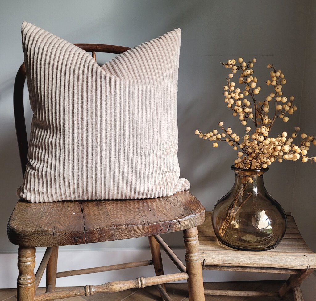 AUTUMN PILLOW (18x18)