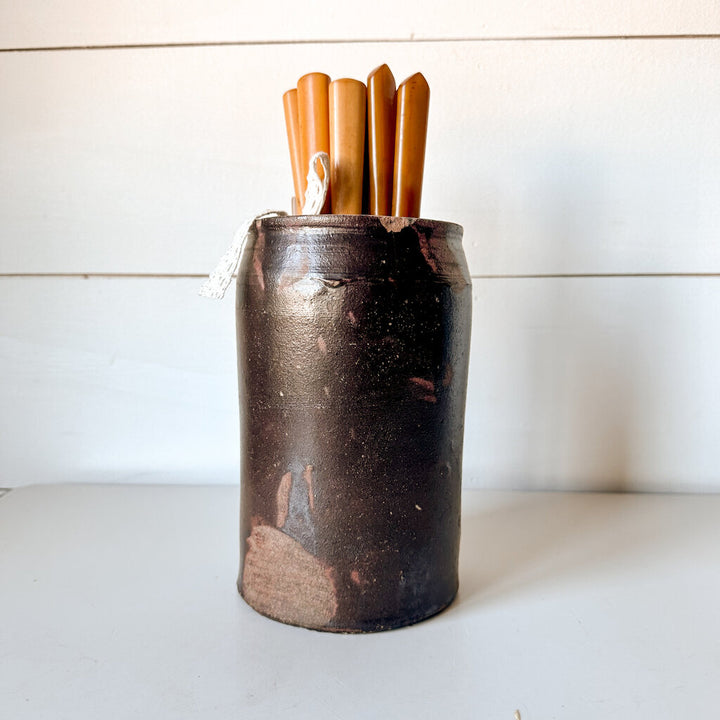 BROWN STONEWARE PICKLE/CANNING CROCK APPROX. 7"H