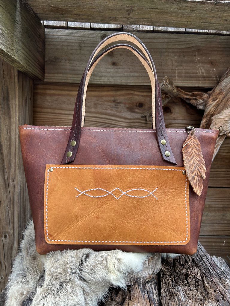BETTY HANDBAG WITH TOOLED FEATHER