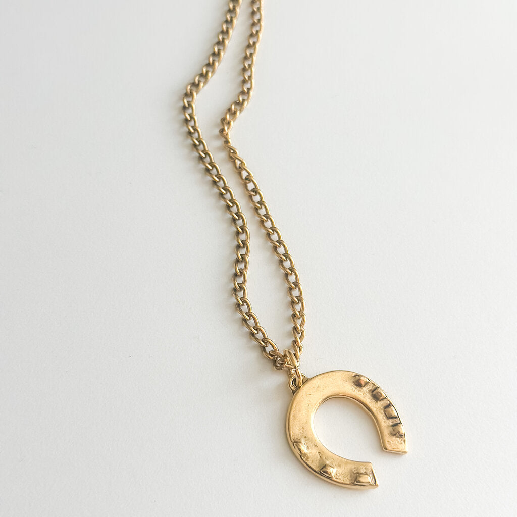 18" curb chain horseshoe