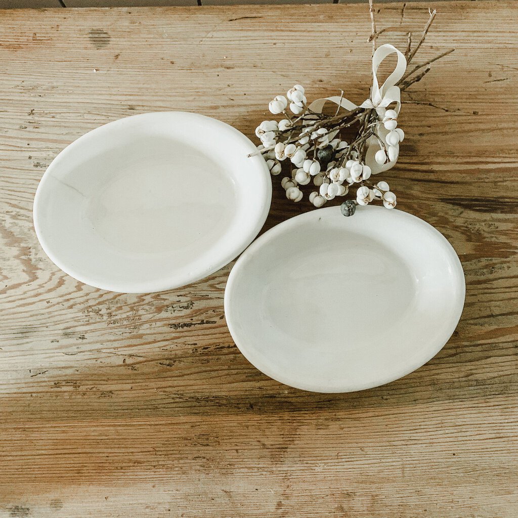 VINTAGE CHUNKY IRONSTONE SOAP DISH