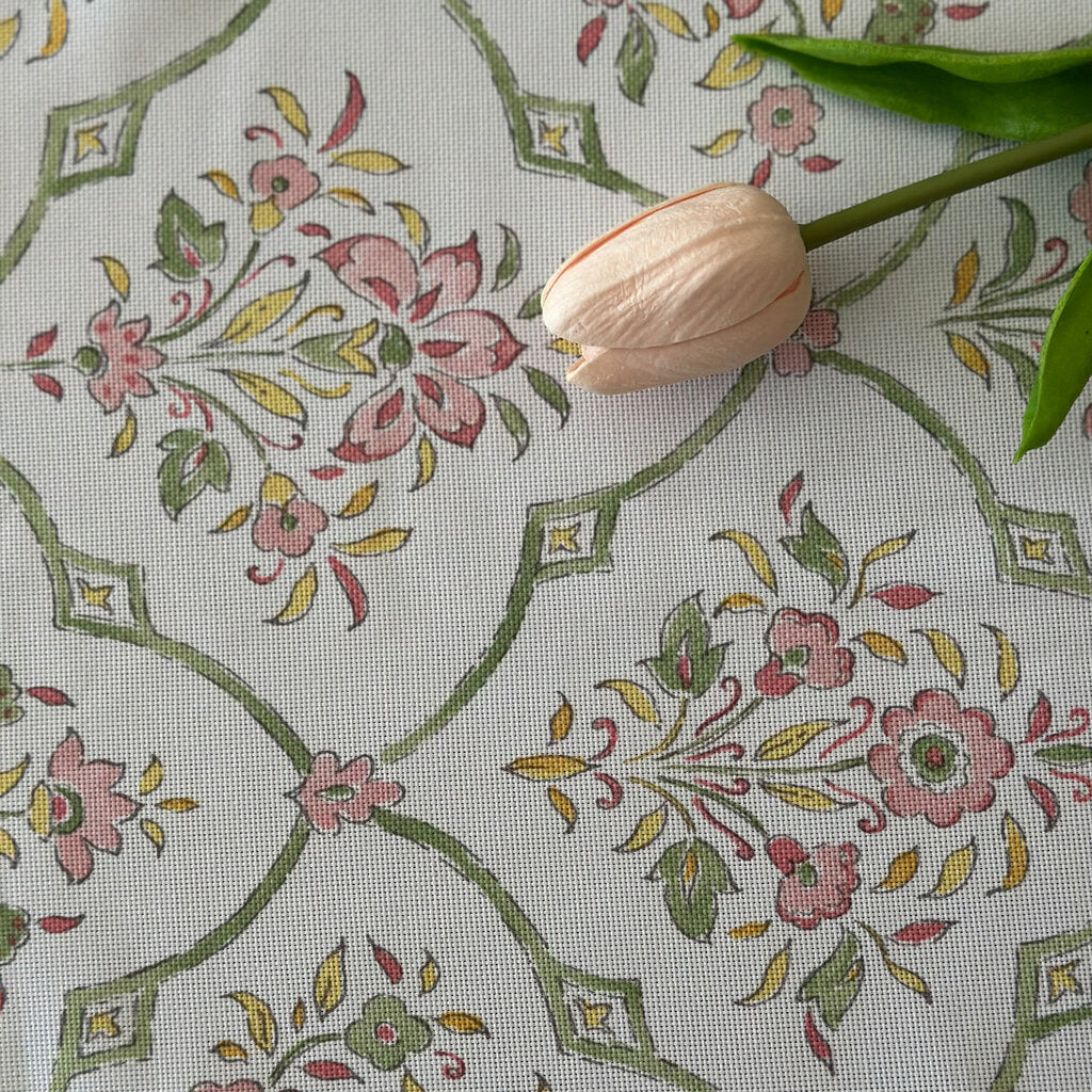 HANDMADE PINK FLORAL RUNNER 14x84