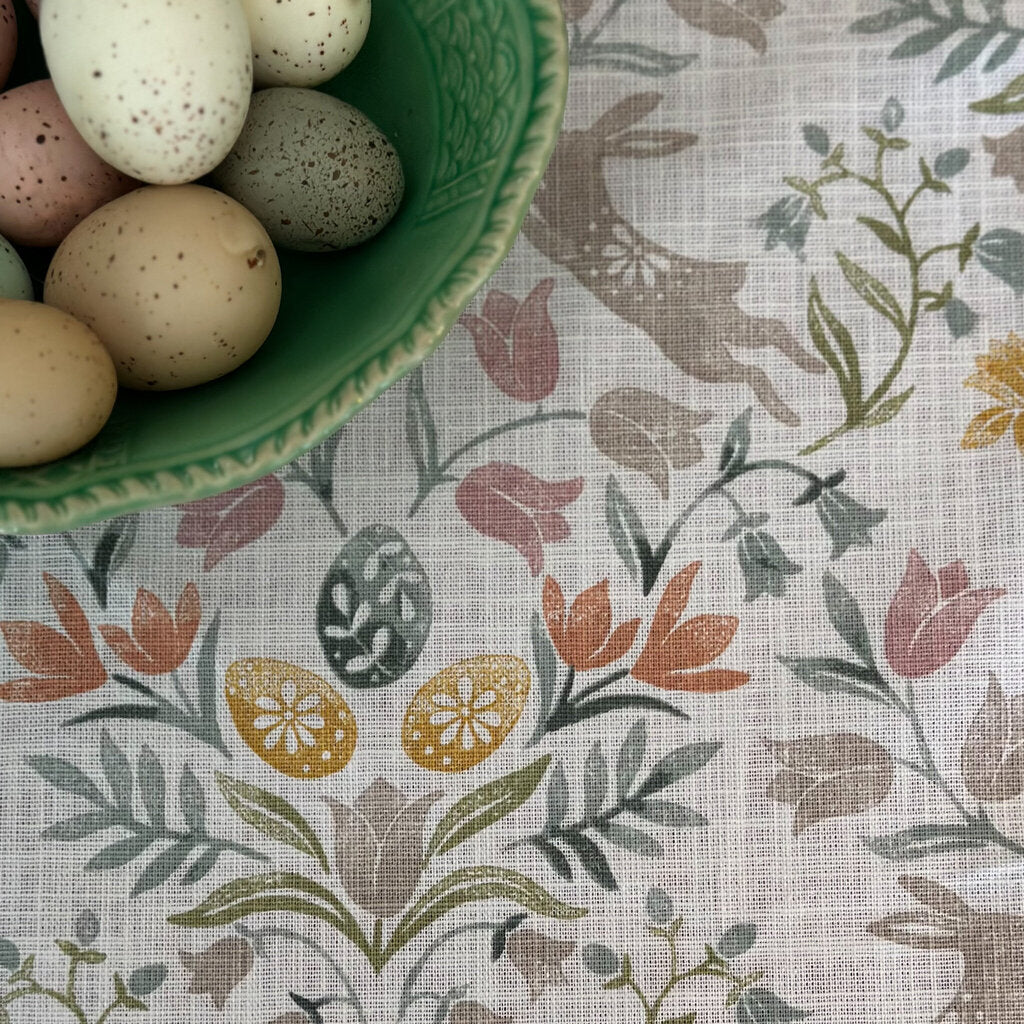 HANDMADE EASTER LINEN RUNNER. 14x84