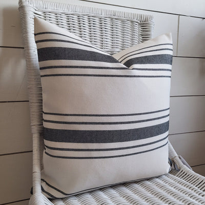 EDEN OUTDOOR PILLOW (2 OPTIONS)