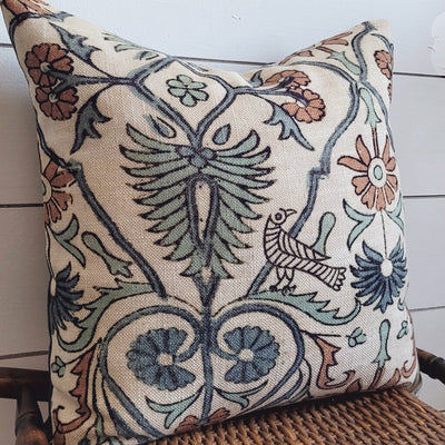 KIMBERLY PILLOW (2 OPTIONS)