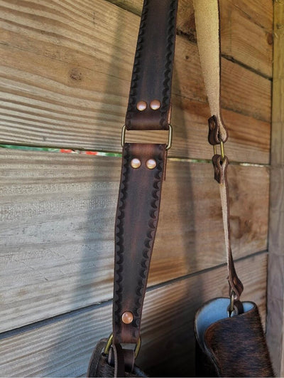 HANDMADE COWHIDE SHOULDER BAG WITH LEATHER BASE