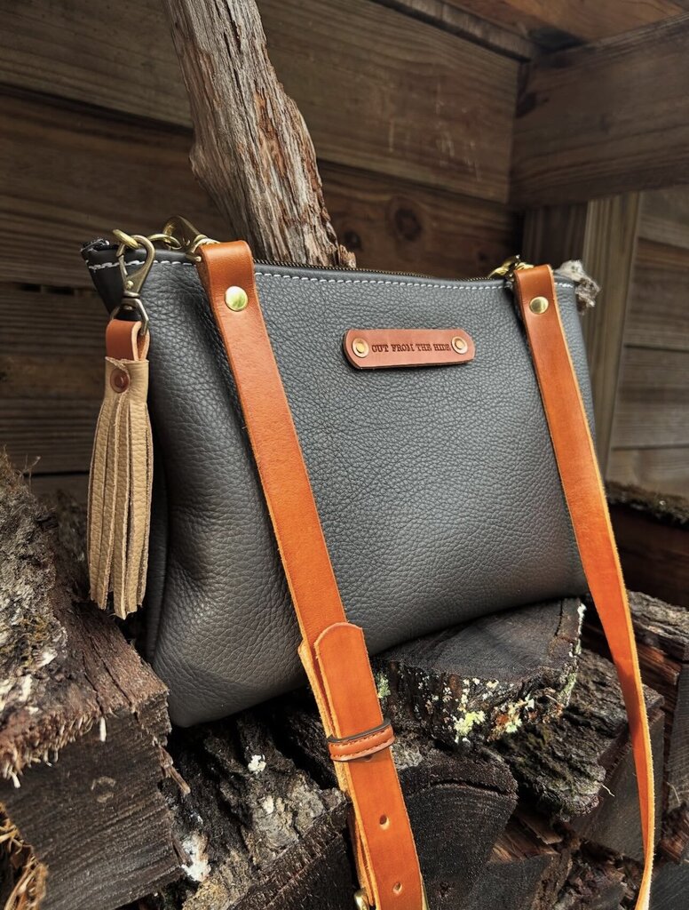 CHAP LEATHER ZIPPERED CLUTCH CROSSBODY