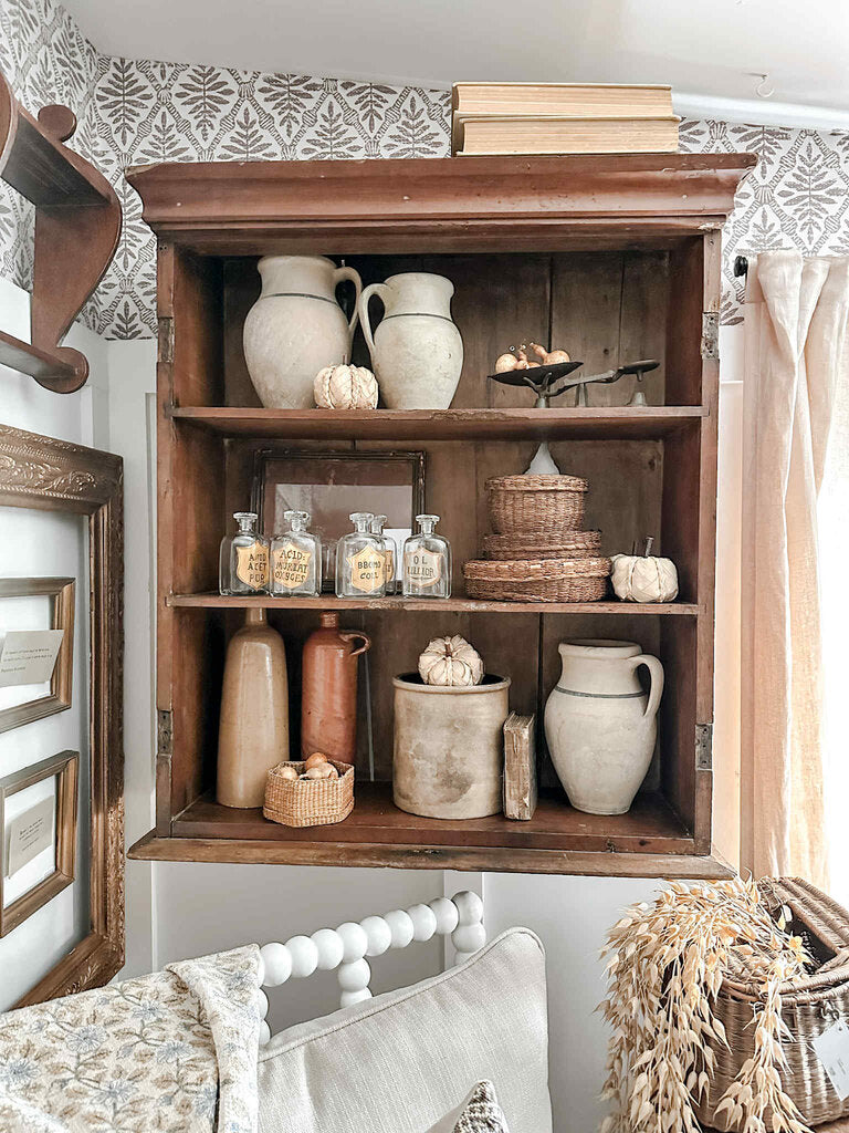 WALL CABINET (32"Wx10"Dx37"T)