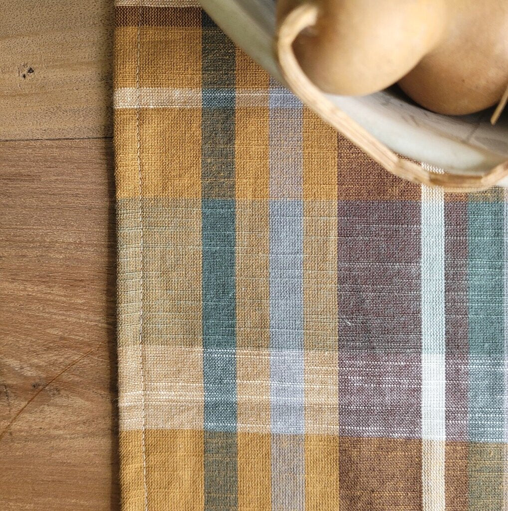 HANDMADE FALL PLAID RUNNER