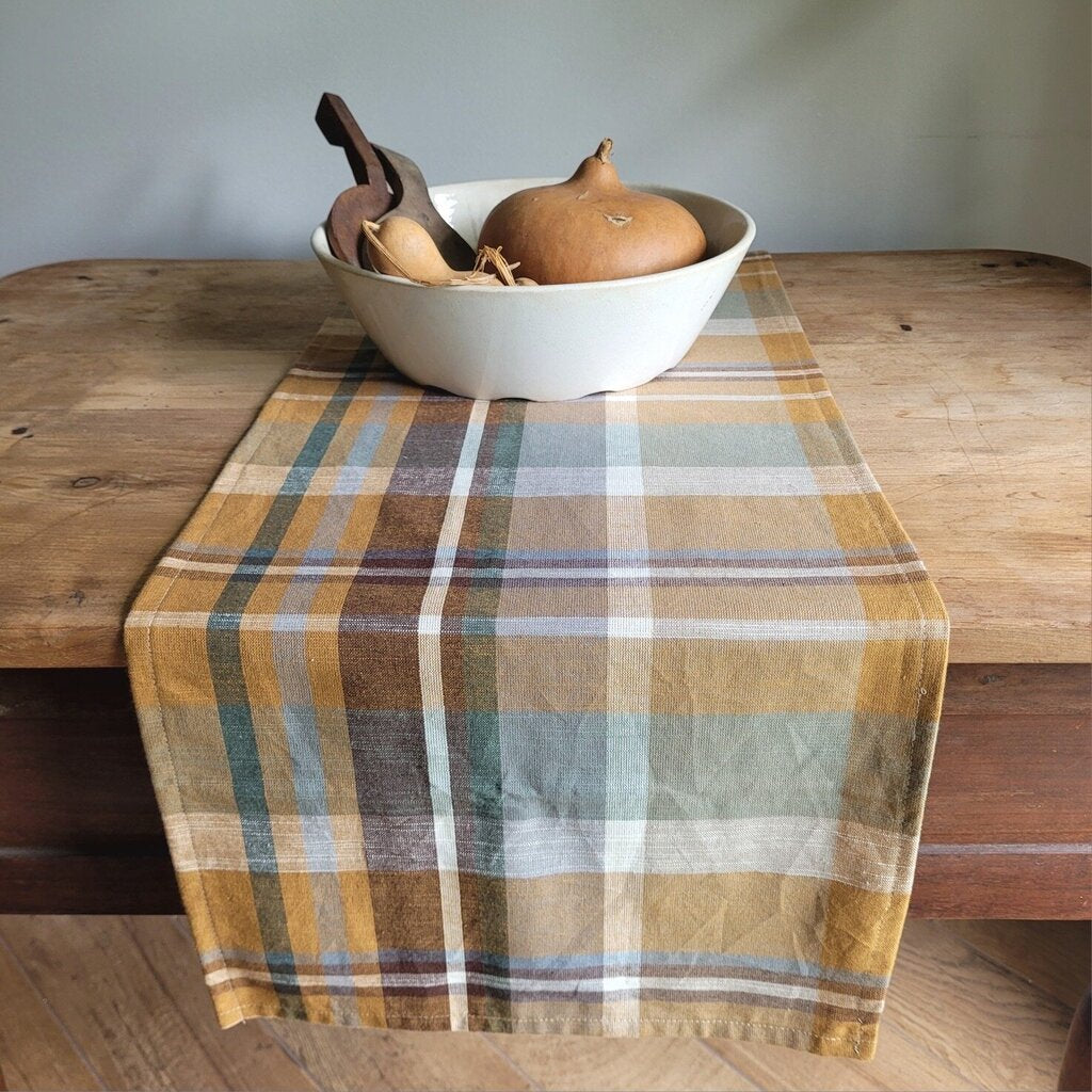 HANDMADE FALL PLAID RUNNER