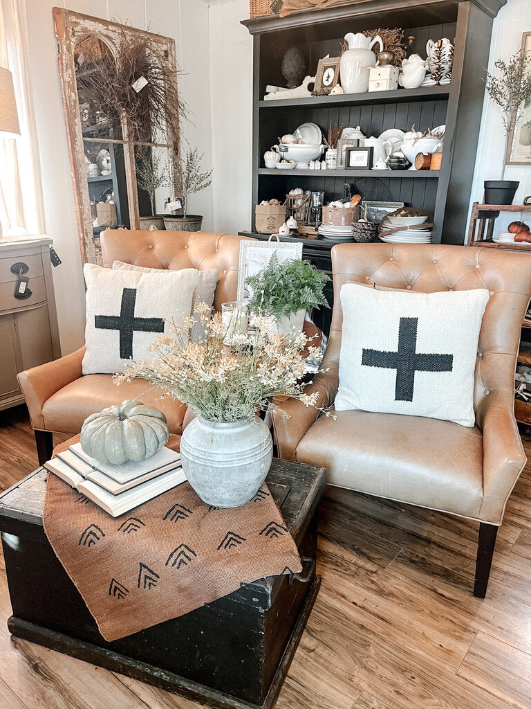 LEATHER CHAIR PAIR