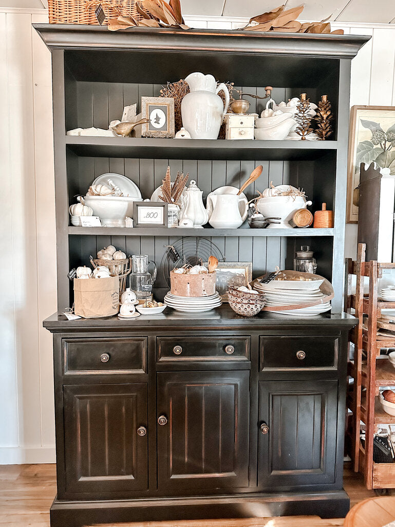 BLACK HUTCH 52W x 18D x 82T