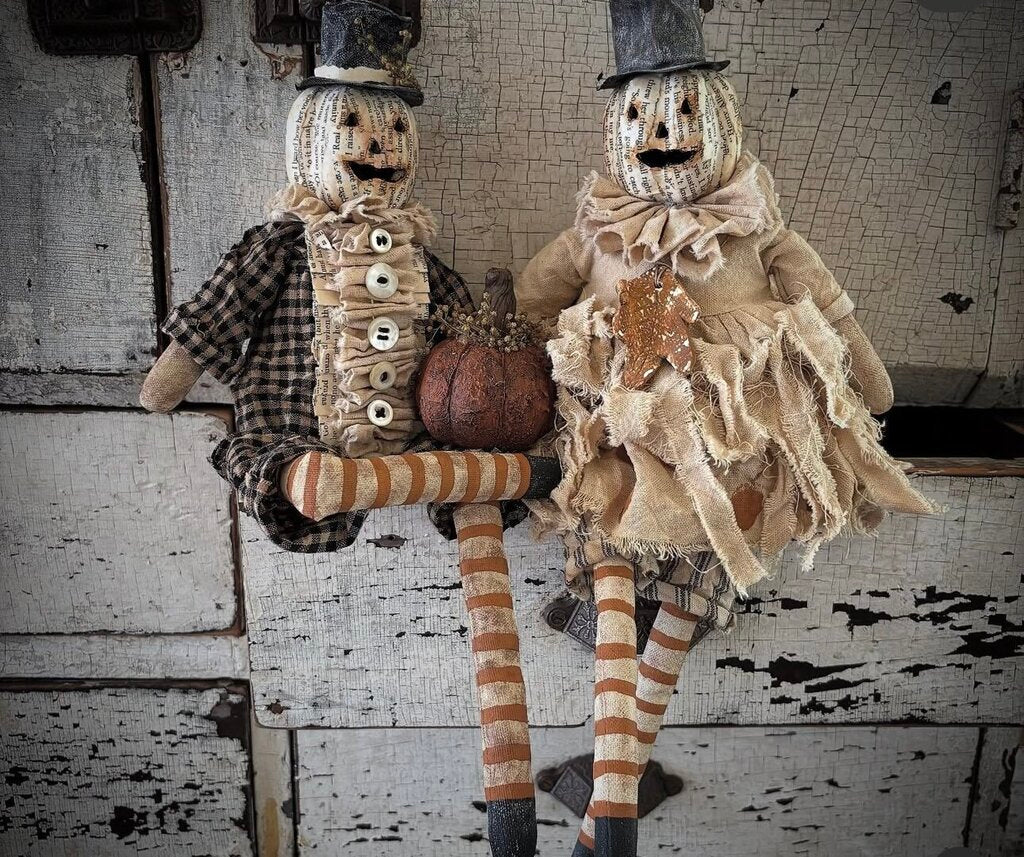PRIMITIVE PUMPKIN GIRL