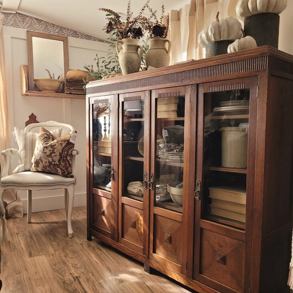 OAK GLASS DOOR BOOKCASE (55"Wx13"Dx48 1/2"T)