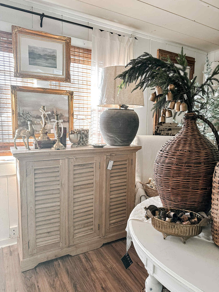 SHUTTER DOOR CABINET