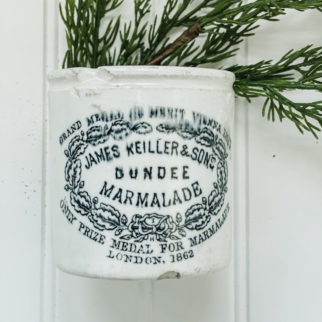 ANTIQUE ENGLISH DUNDEE MARMALDE JAR
