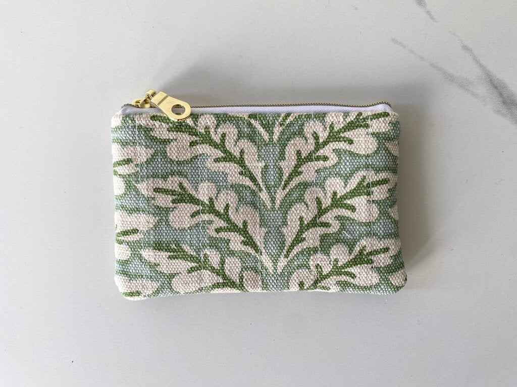 QUILTED ZIP POUCH (MANY COLOR OPTIONS)