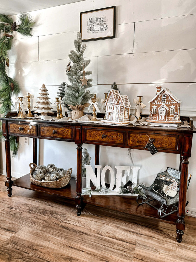 CONSOLE 72"W x 20"D x 36.75"T