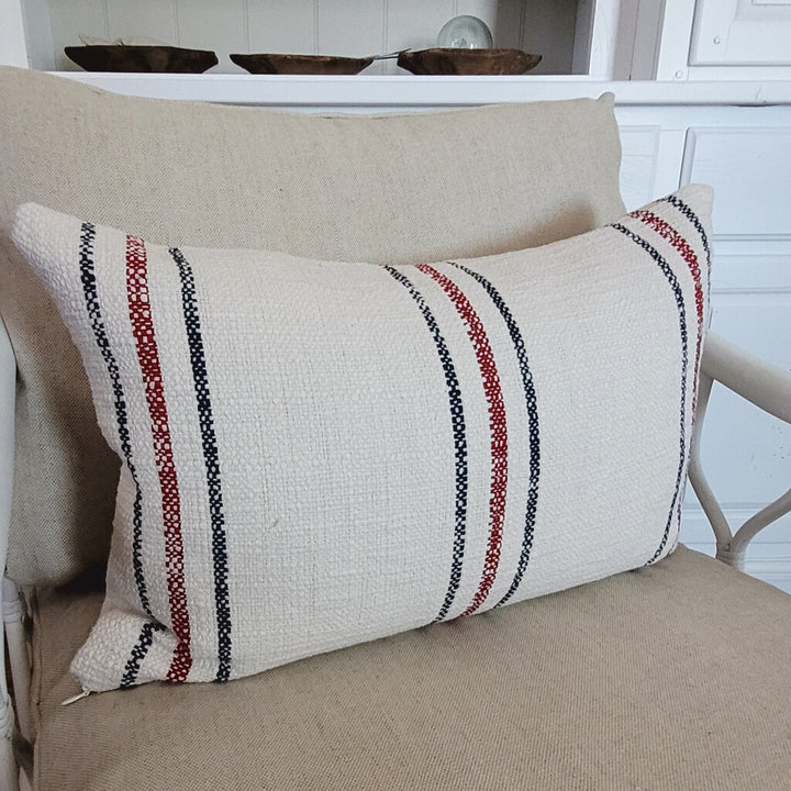 WINNIE LUMBAR PILLOW (14X22)