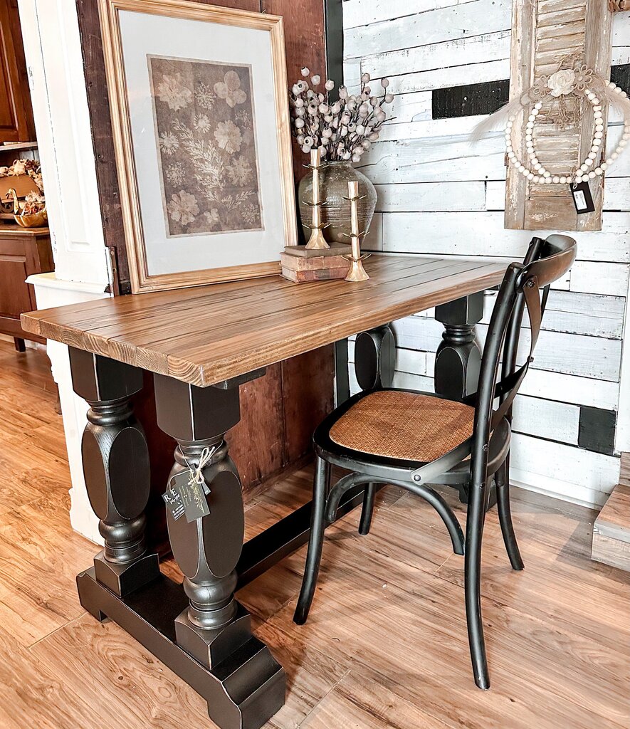 ENTRY/DINING TABLE 241/2"wide x 30" tall