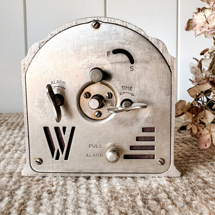 ANTIQUE PETITE ART DECO WESTCLOX NOT WORKING