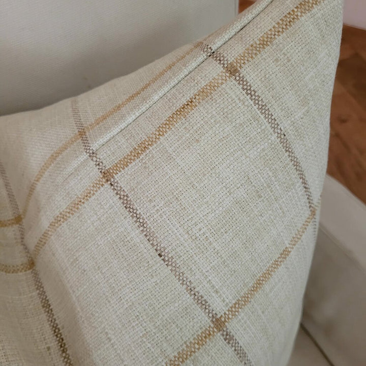 MABLE PILLOW (22X22)