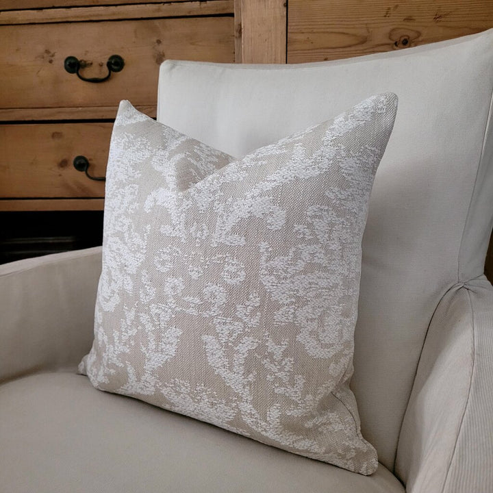 TESSA PILLOW (18X18)