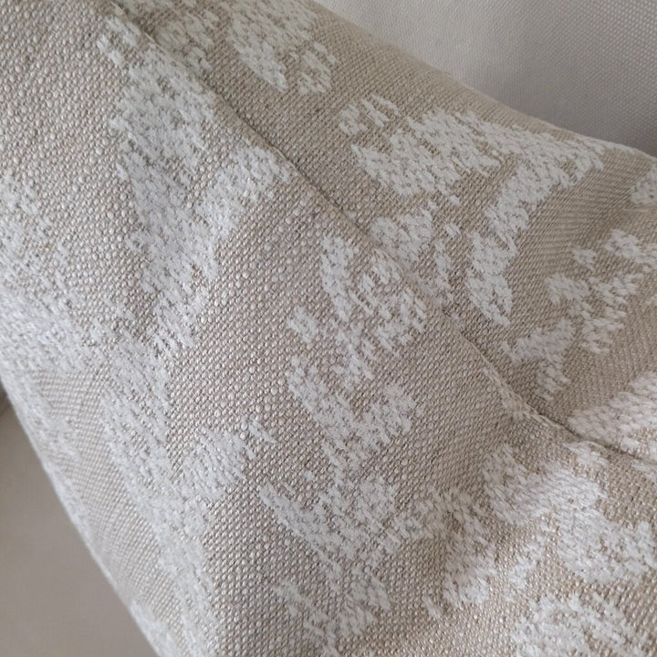 TESSA PILLOW (18X18)