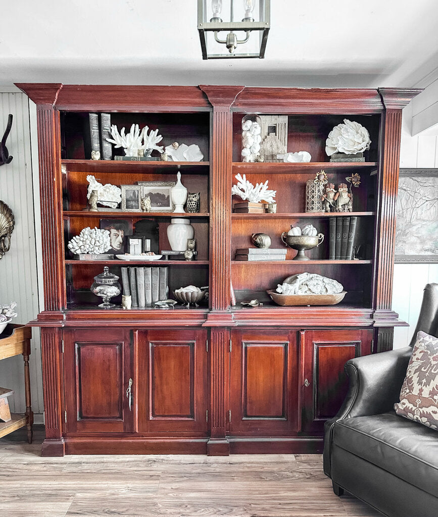 WOOD HUTCH 18.5 D x 83W x 81H