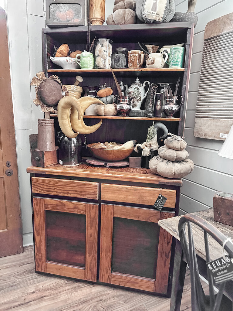 VINTAGE SOLID PINE STEPBACK HUTCH 40"W 20"D 69.5"H
