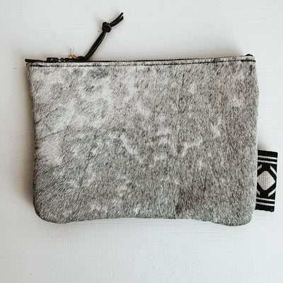 MID SIZE ZIPPERED POUCH
