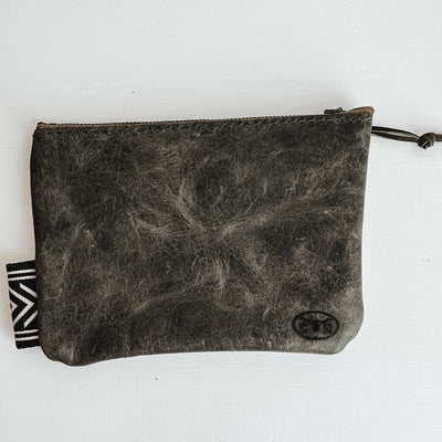 MID SIZE ZIPPERED POUCH