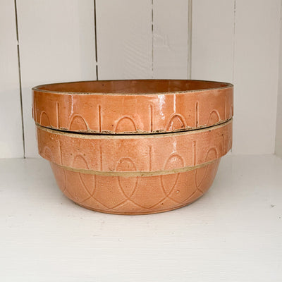 VINTAGE OVENWARE BOWL