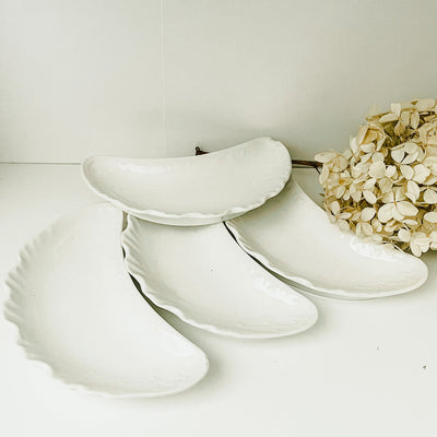 VINTAGE WHITE CHINA BONE DISH