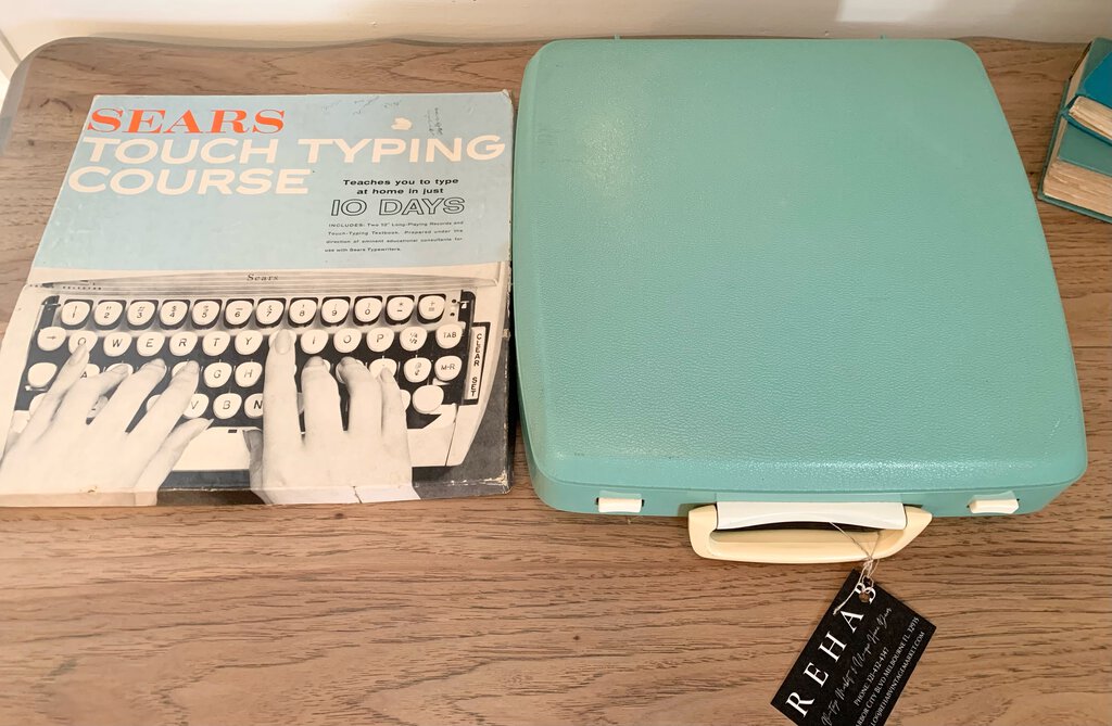 1960'S SMITH CORONA CORSAIR DELUXE MANUAL TYPEWRITER TURQUOISE